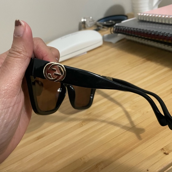 Gucci GG1023S 005 With Detachable Chain main image 4